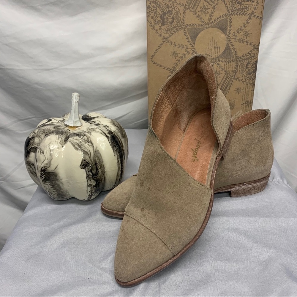 Free People Tan Suede Pointed Toe Ankle Booties